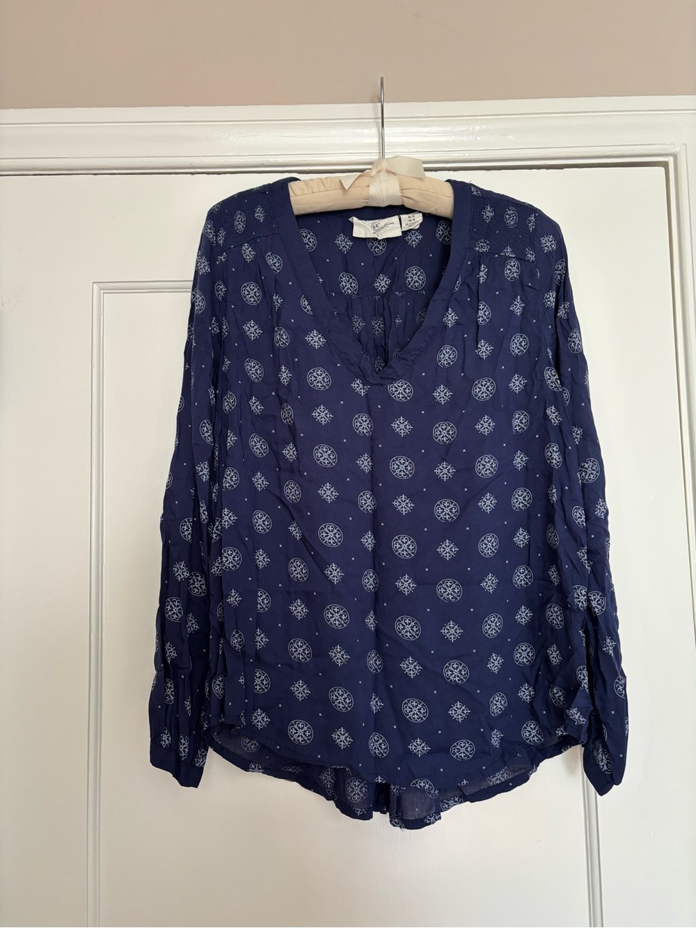 H&M Navy Blue Printed V-Neck Tunic Top